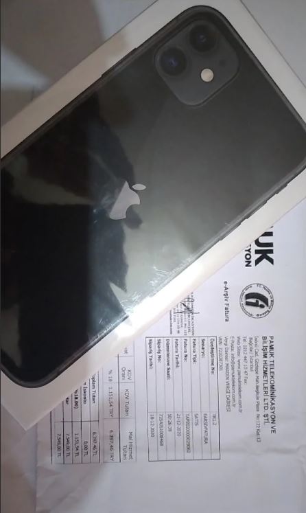 iPhone 11 64 GB Siyah